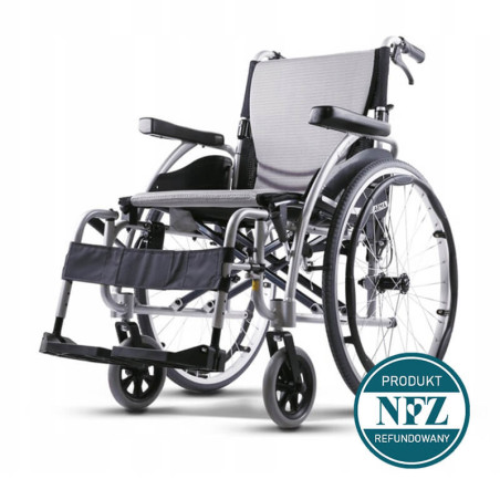Karma S-Ergo 115 - lekki wózek inwalidzki z antybakteryjną tapicerką.
